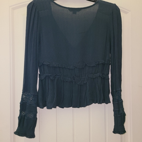 American Eagle long-sleeved top - Picture 5 of 5